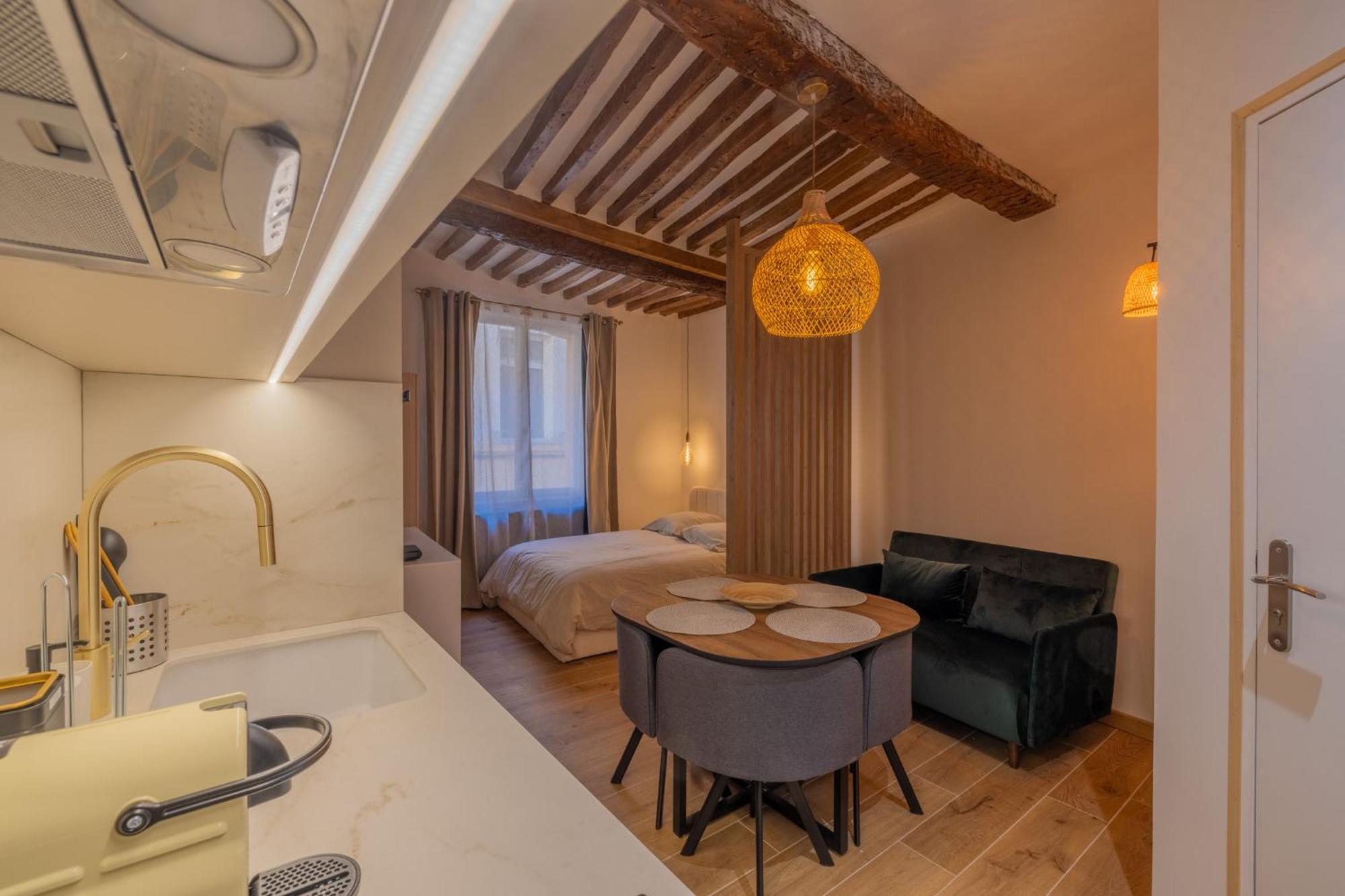 Appartement De Charme Екс ан Прованс Екстериор снимка